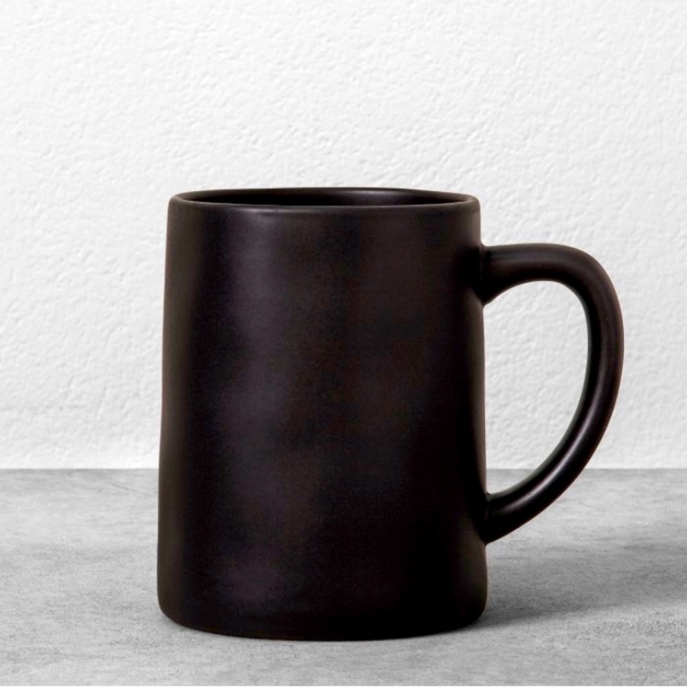 4 pack Solid Matte Stoneware Mug Black -
Hearth & Hand with Magnolia